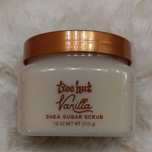 Tree Hut Vanilla Shea Sugar Scrub - Cream